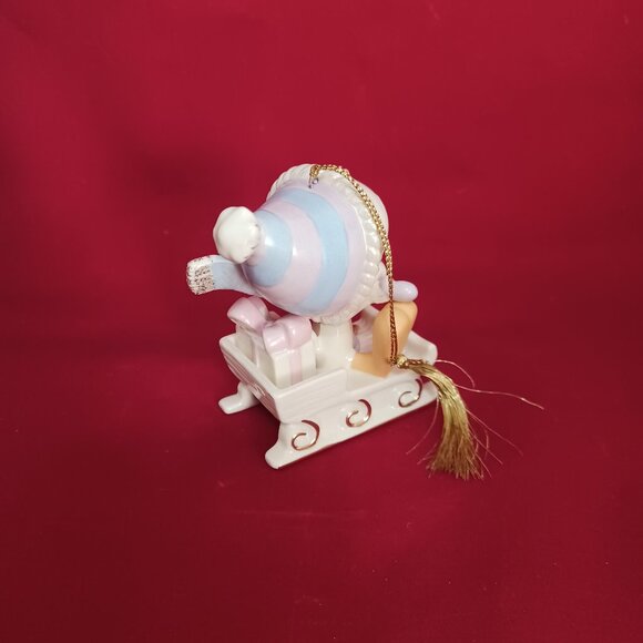 LENOX A Tweety Delivery Looney Tunes Warner Bros. Porcelain Christmas Ornament - Picture 9 of 15